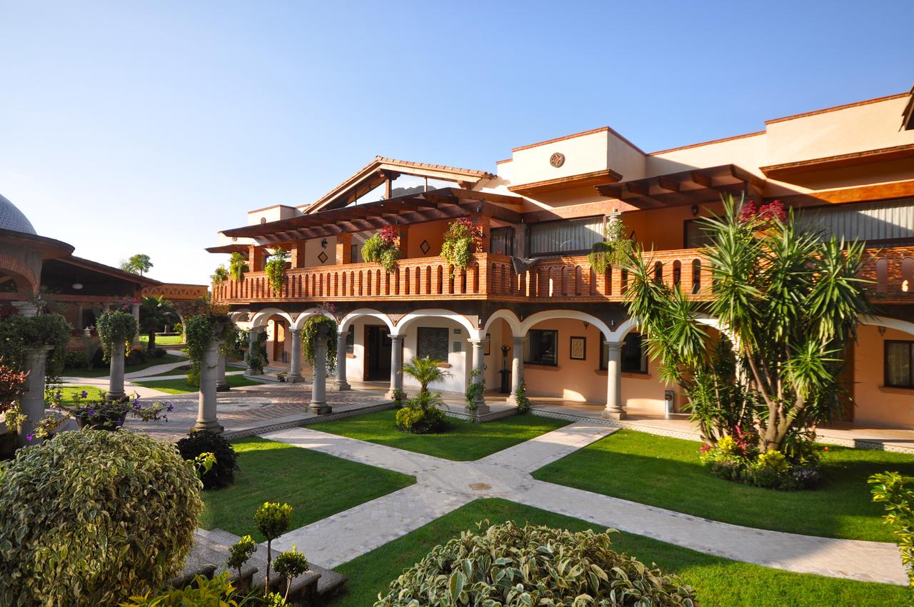 Hotel 3