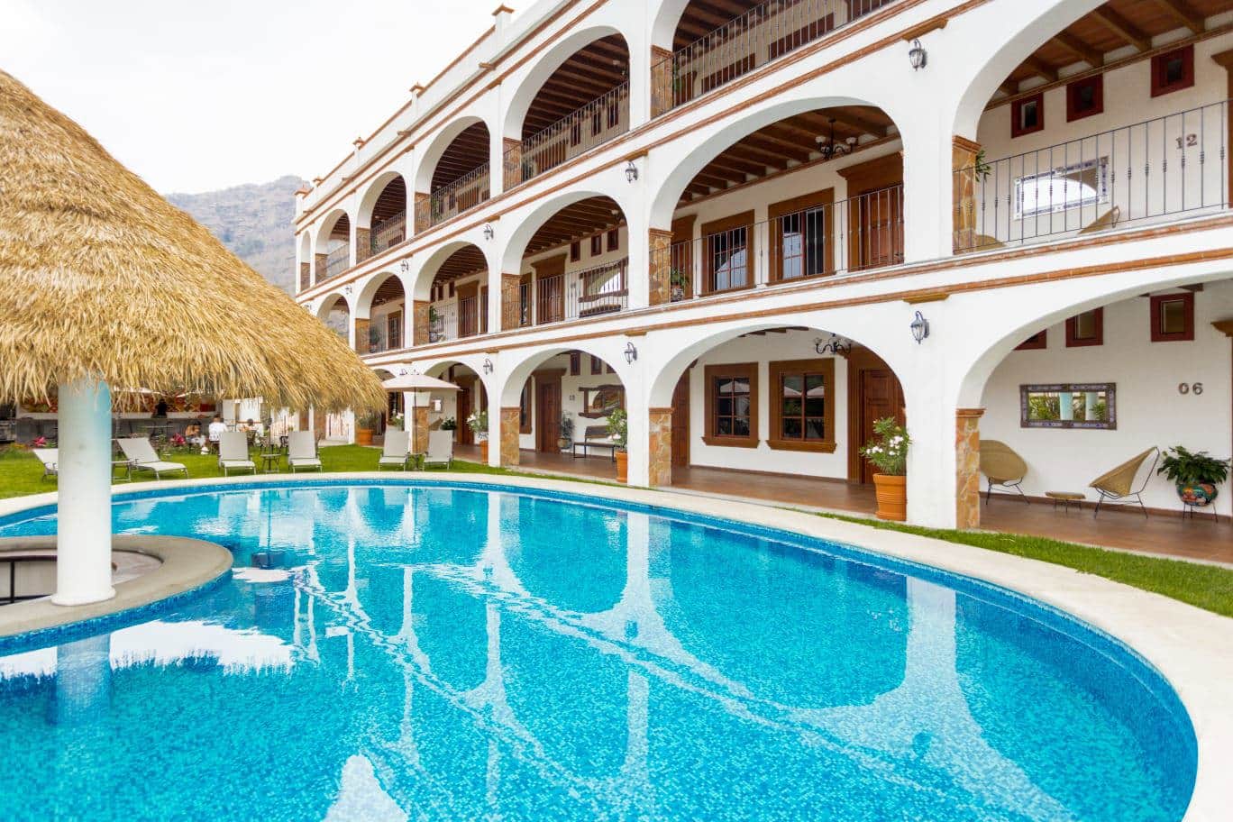 Hotel 4